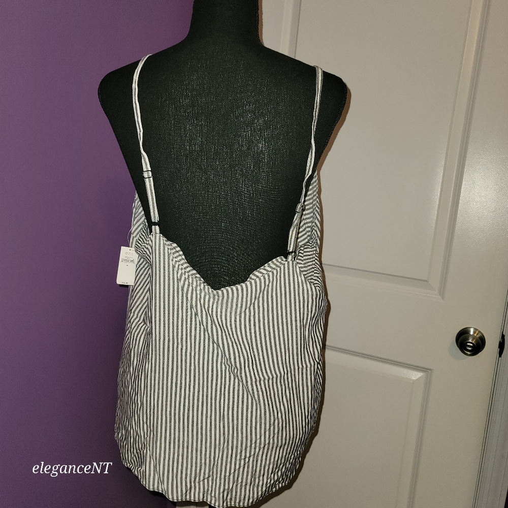 Old Navy Blue and White Buttoned Sleeveless Camisole Sz: XL - Picture 4 of 8